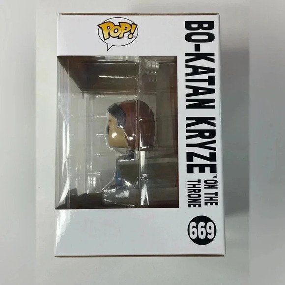 Star Wars - Bo Katan Kyrze on the Throne - Large Bobblehead #669 Funko Pop! BNIB - Picture 7 of 9